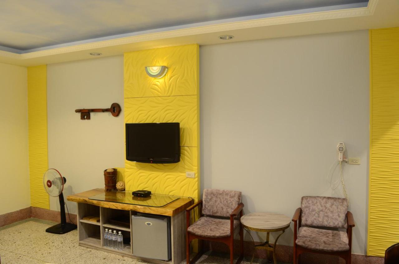Jia Yuan Homestay Heng-ch'un Exteriör bild